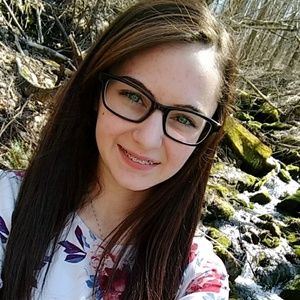 Meet your Posher, Bethany